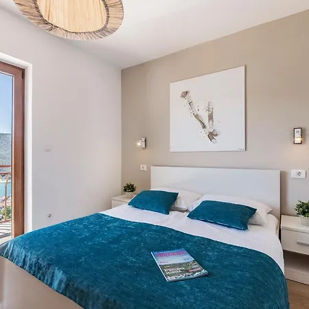 Апартаменты Apartment Zulijani A1 & A2 Рабац