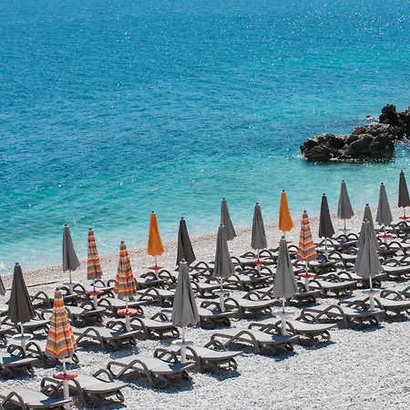 Apartment Zulijani A1 & A2 * Рабац