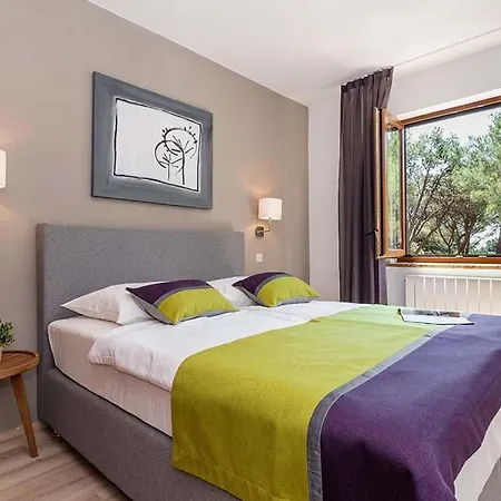 Апартаменты Apartment Zulijani A1 & A2 *