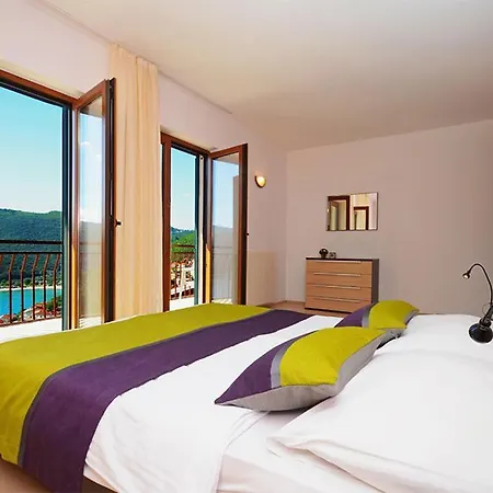 Апартаменты Apartment Zulijani A1 & A2 *