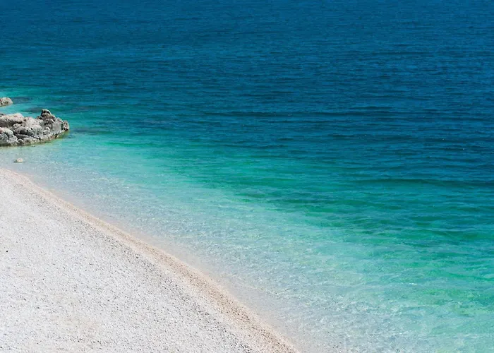 Zulijani A1 & A2 Rabac